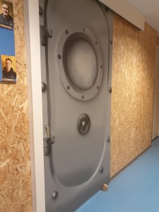 Kunstenaar weer aan het werk op KD