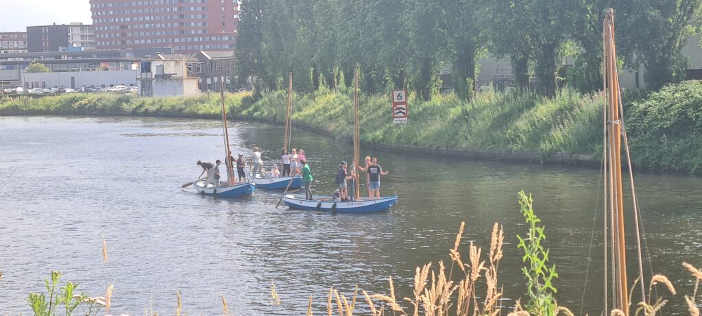 De voorbereidingen voor de zomerkampen